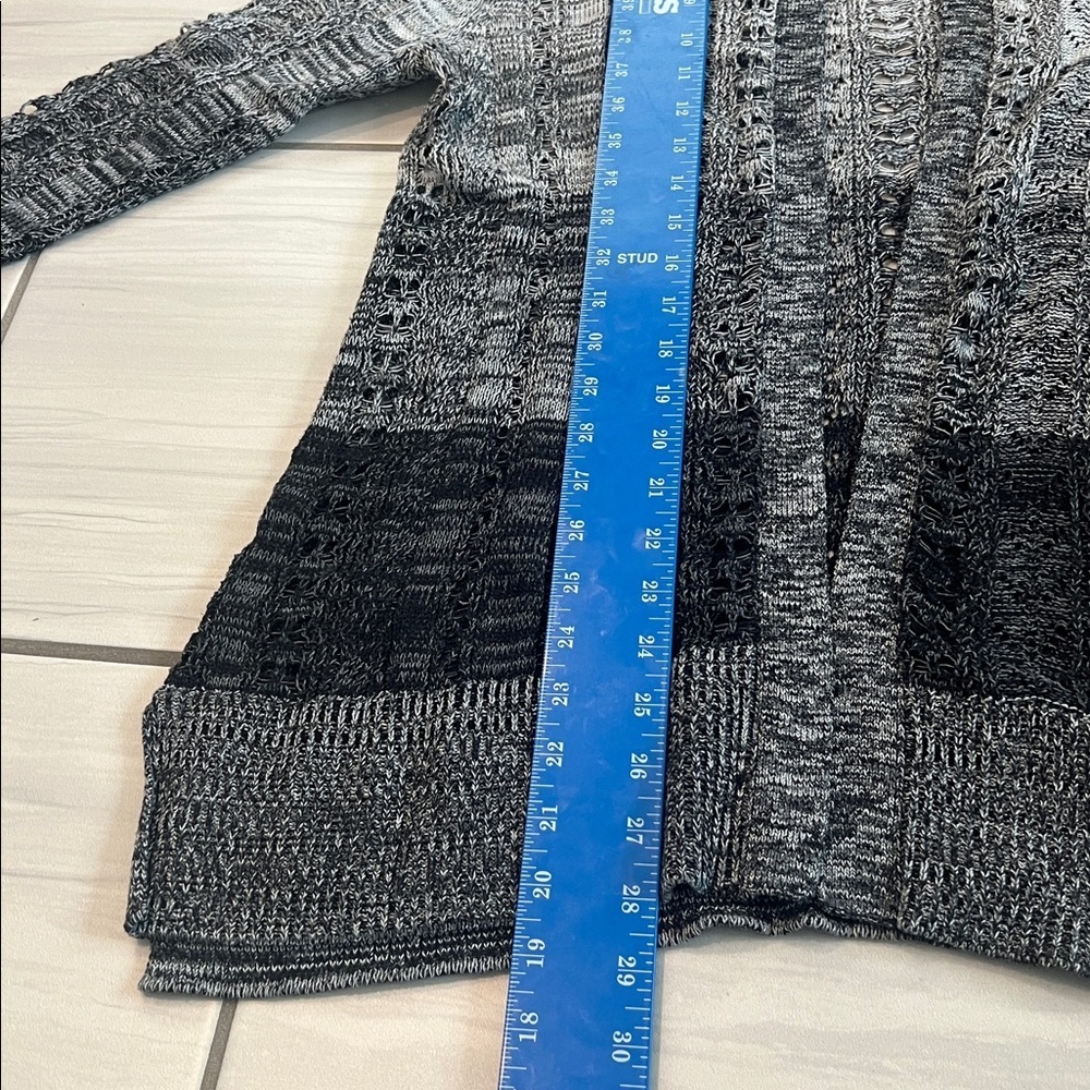 Maurices Ombré Striped Gray & Black Hooded Open Cardigan Sweater - Size M - Picture 8 of 10